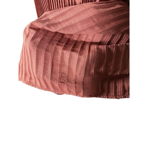 NWOT Treasure & Bond Womens Blouse Size XL Red Rust Pleated Ruffle Neck Tie - Picture 10 of 10